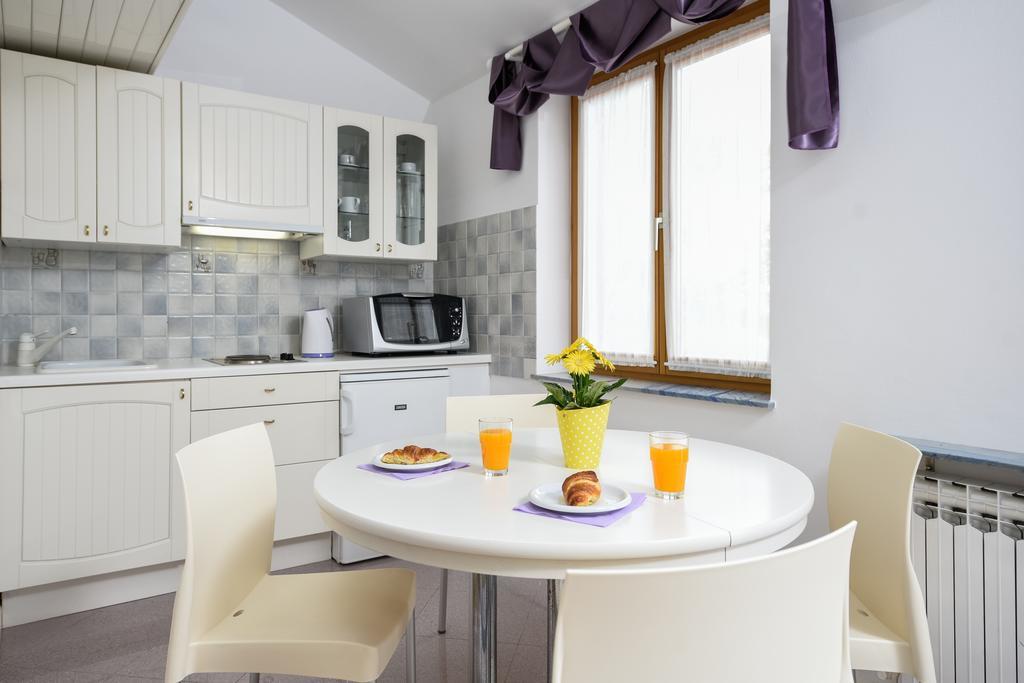 Apartmani Alice Njivice Kültér fotó